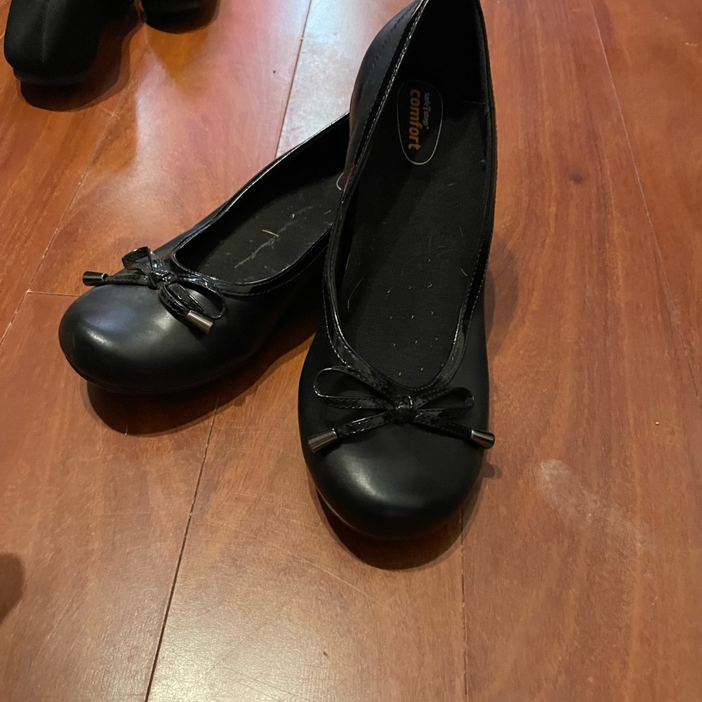 Black SafeTStep Women's Shoes